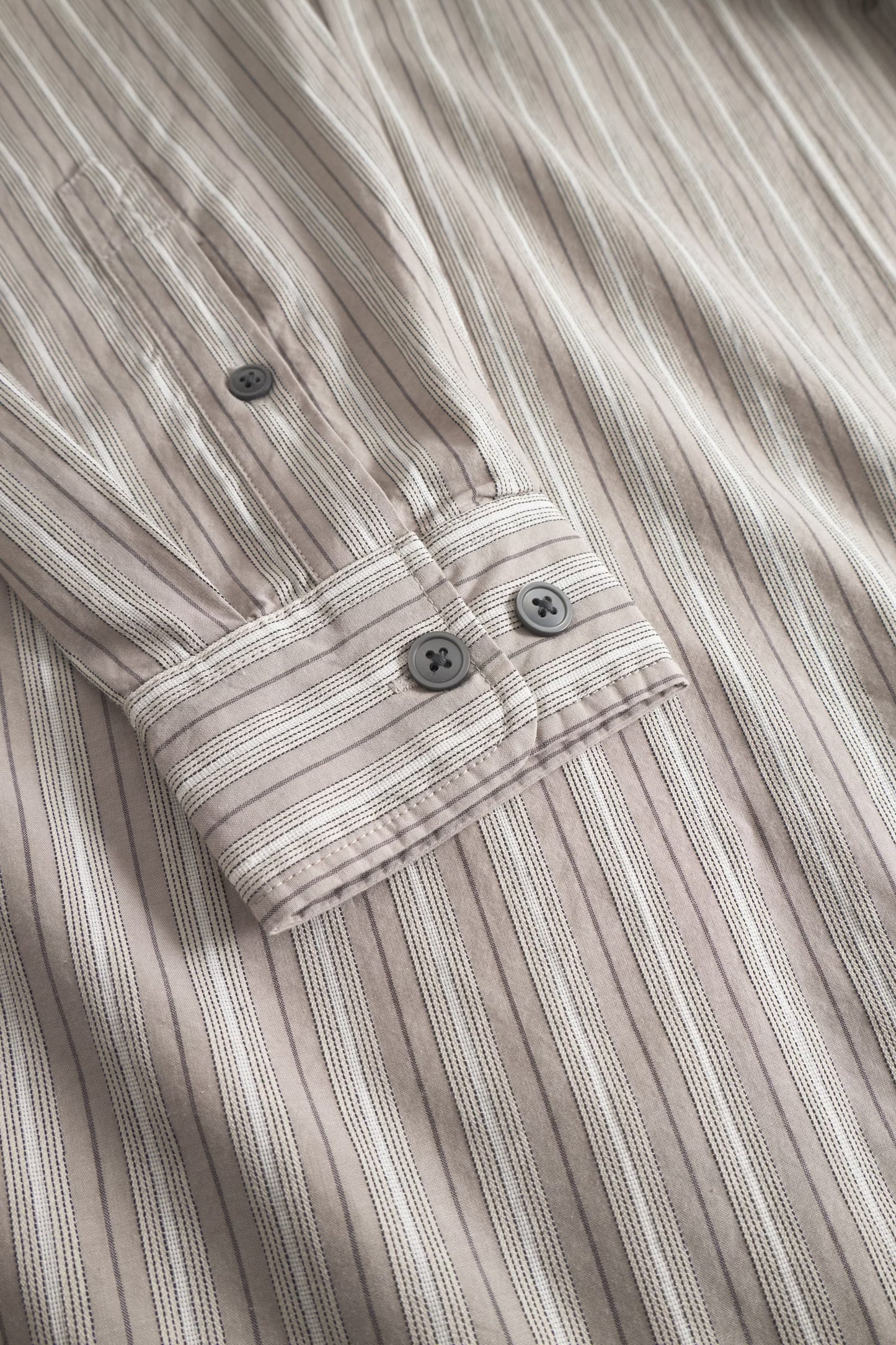 WW Carter Shirt