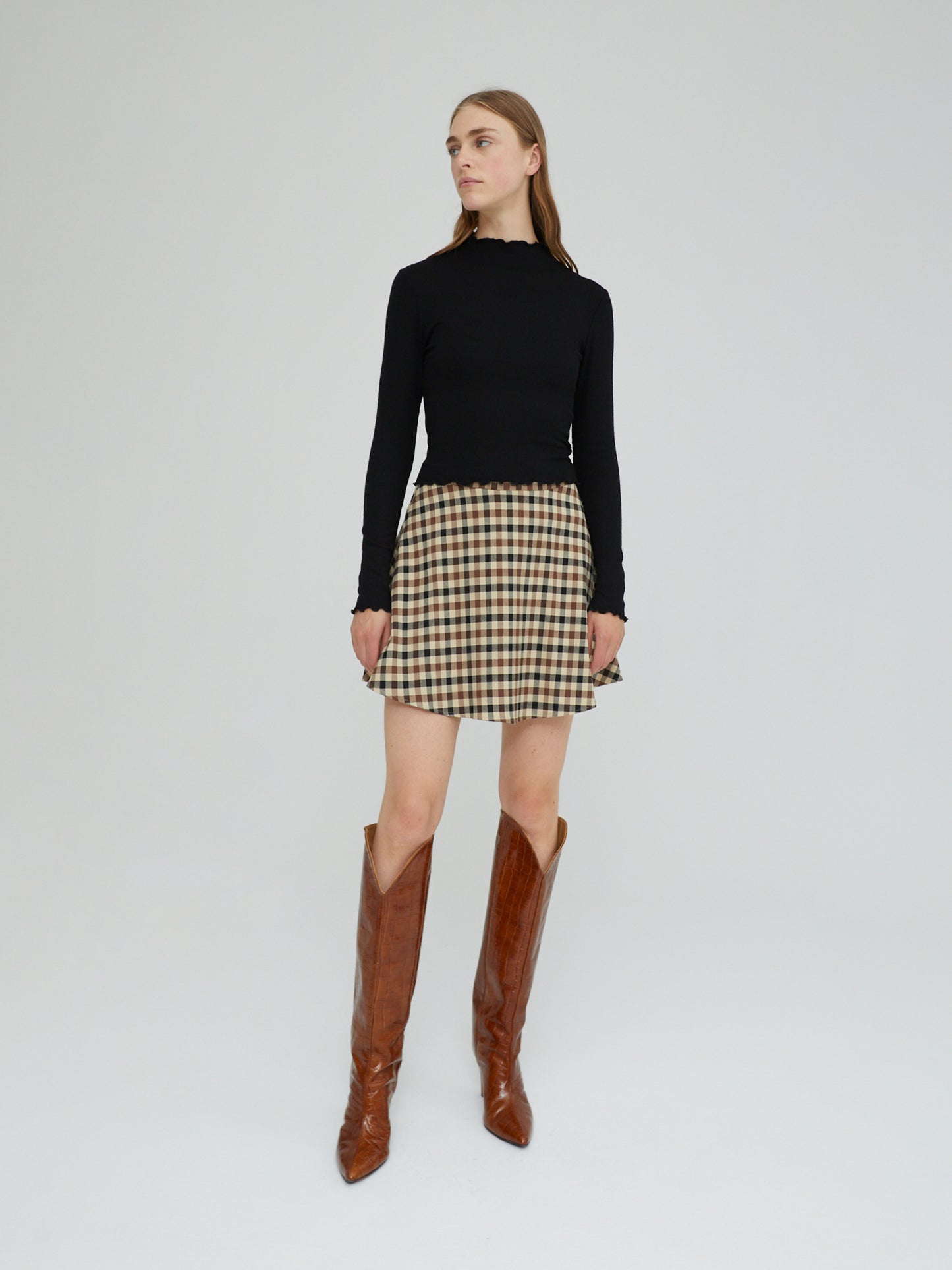 Daniela Longsleeve